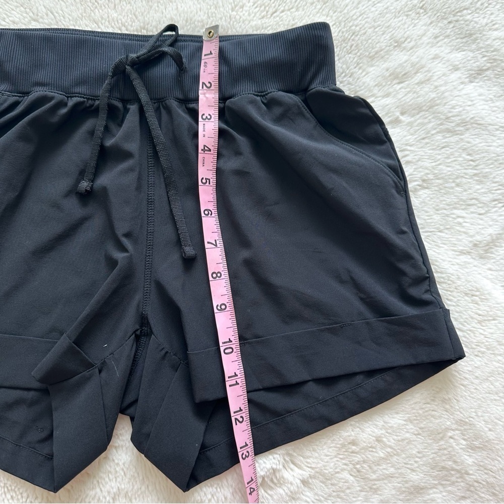NEW!!! Zella women shorts size XS - Picture 7 of 7